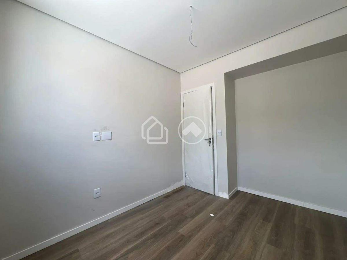 Casa, Ouro Preto, 3 Quartos, 4 Vagas, 1 Suíte