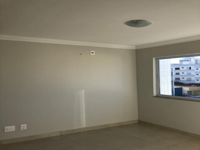 Apartamento, Sagrada Família, 2 Quartos, 2 Vagas, 1 Suíte