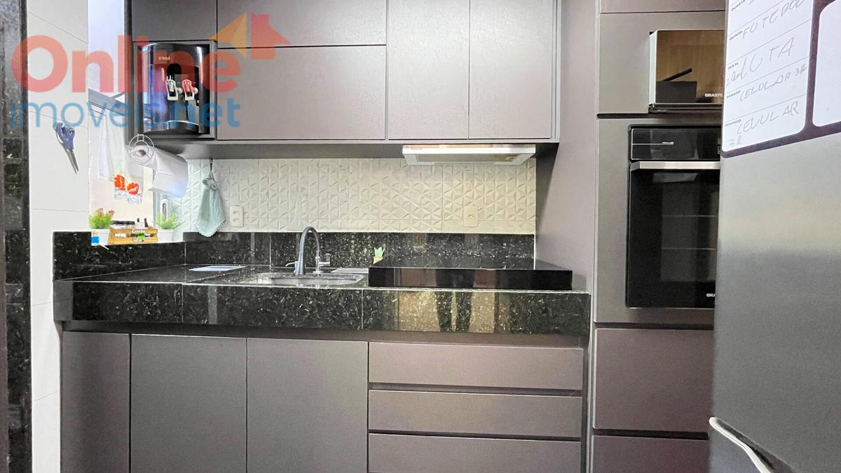 Apartamento, Castelo, 3 Quartos, 0 Vaga, 1 Suíte