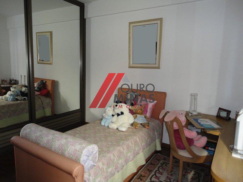 Apartamento, Funcionários, 4 Quartos, 6 Vagas, 2 Suítes