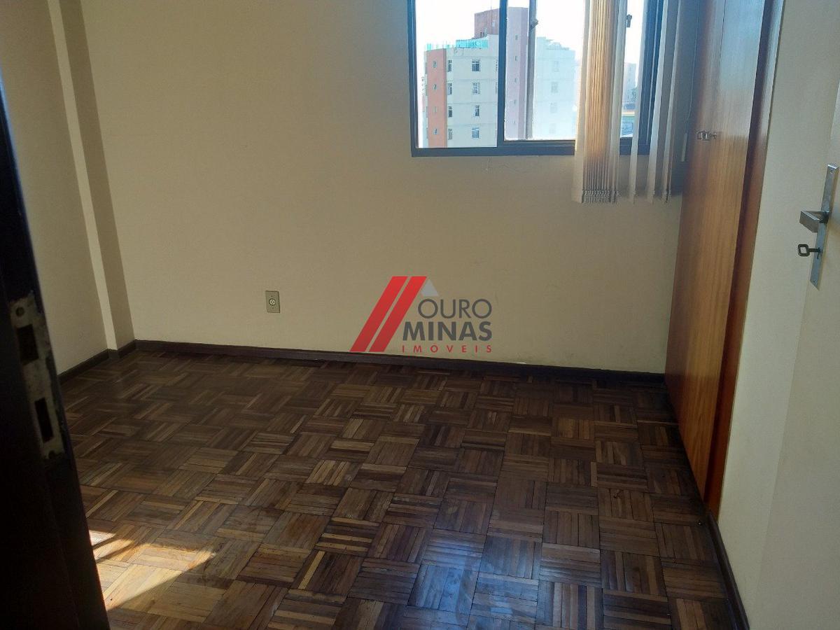 Apartamento, Floresta, 2 Quartos, 1 Vaga