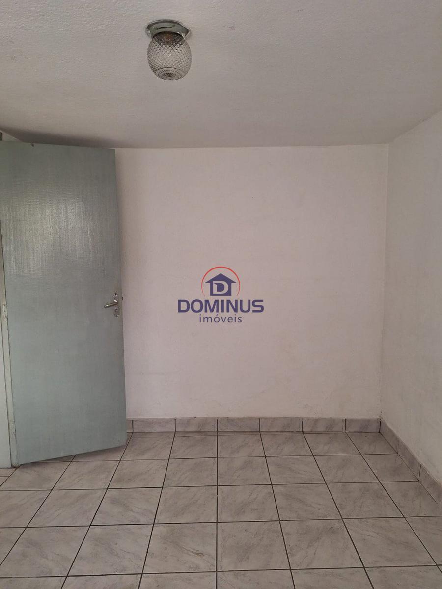 Casa, Sagrada Família, 2 Quartos, 1 Vaga, 1 Suíte