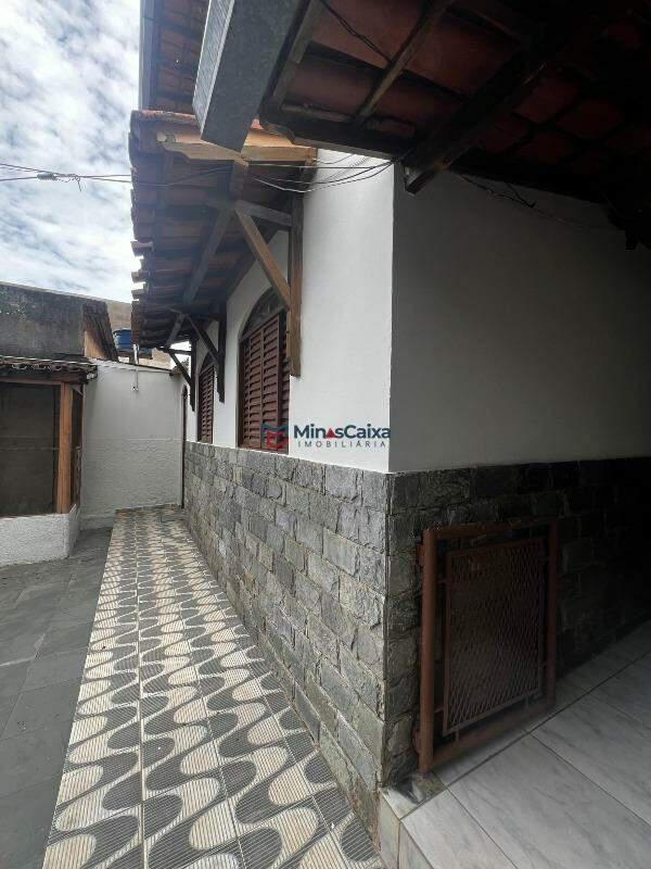 Casa, João XXIII, 3 Quartos, 2 Vagas, 1 Suíte