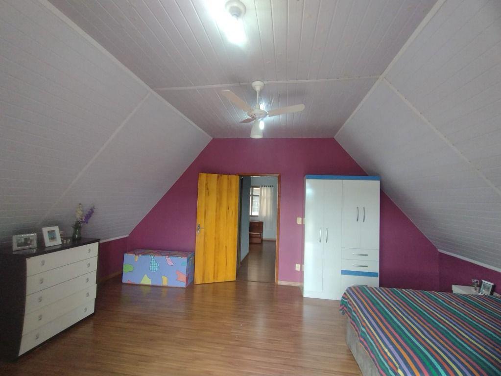 Casa, Esplanada, 5 Quartos, 0 Vaga