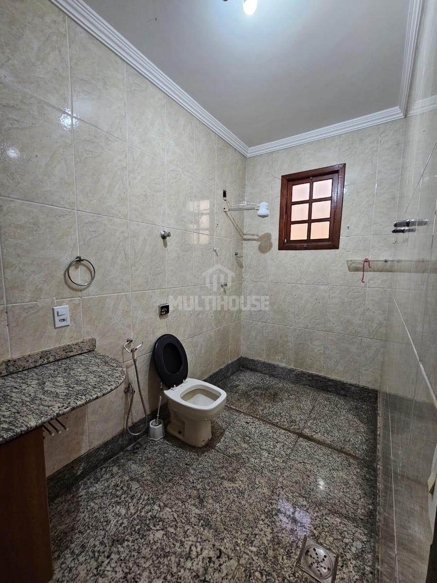 Casa, Santa Branca, 3 Quartos, 0 Vaga, 1 Suíte