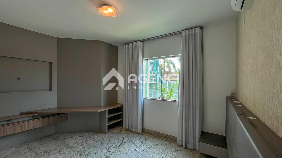 Casa, Bandeirantes (pampulha), 3 Quartos, 0 Vaga, 1 Suíte