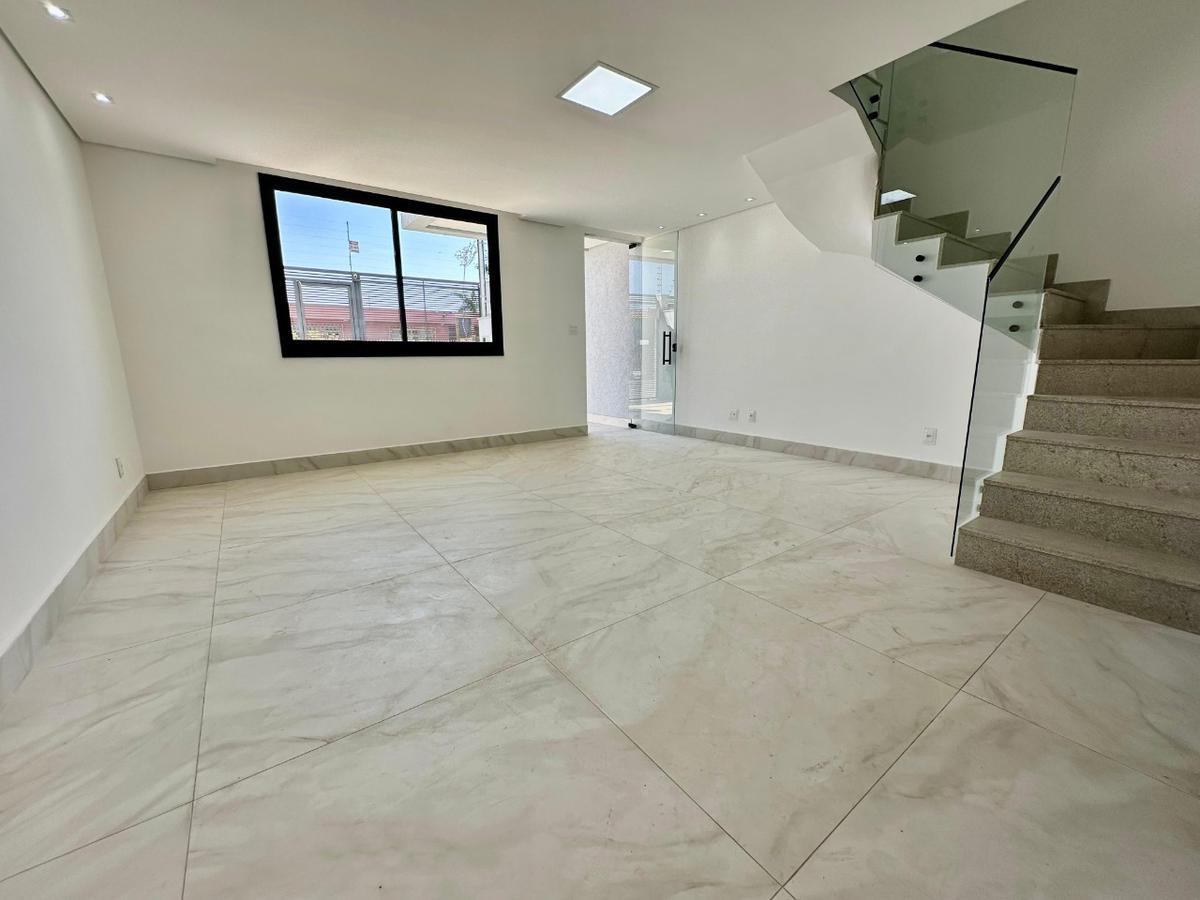 Casa, Planalto, 3 Quartos, 2 Vagas, 1 Suíte