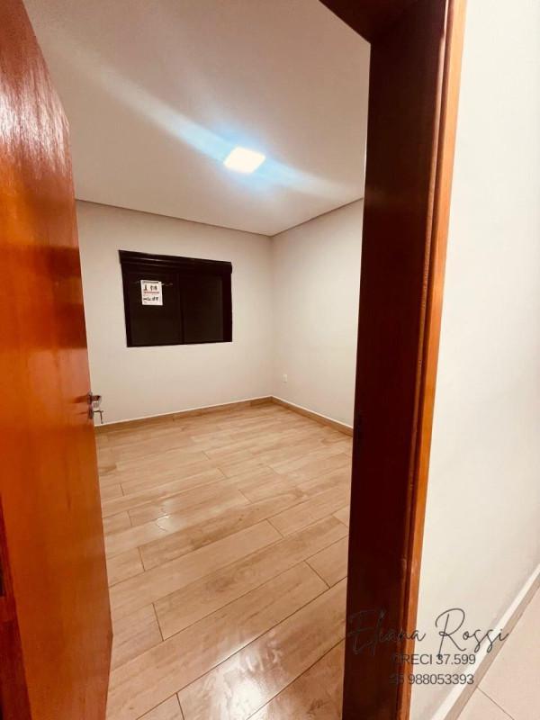 Casa, Campos Elíseos, 3 Quartos, 2 Vagas, 1 Suíte