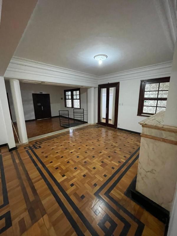 Casa, Lourdes, 5 Quartos, 0 Vaga, 1 Suíte
