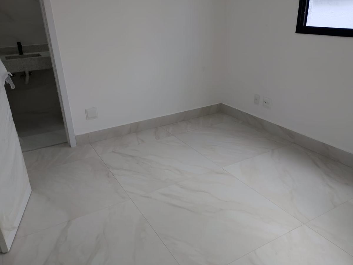 Casa, Planalto, 3 Quartos, 1 Vaga, 1 Suíte