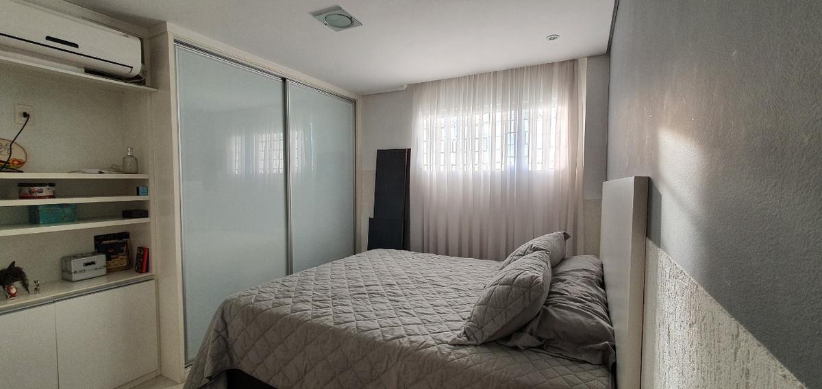 Casa, Santa Inês, 5 Quartos, 4 Vagas, 2 Suítes