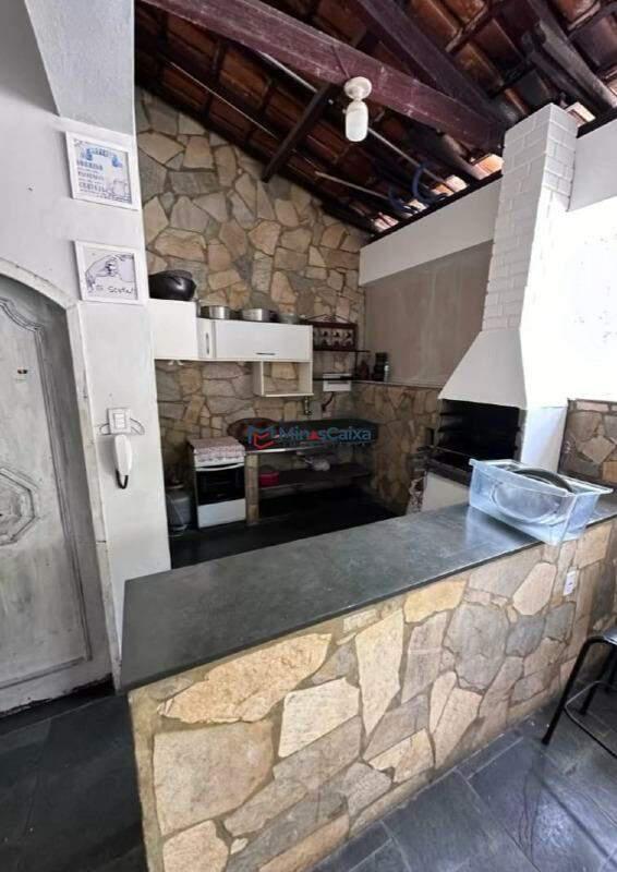 Casa, Santa Maria, 4 Quartos, 3 Vagas, 3 Suítes