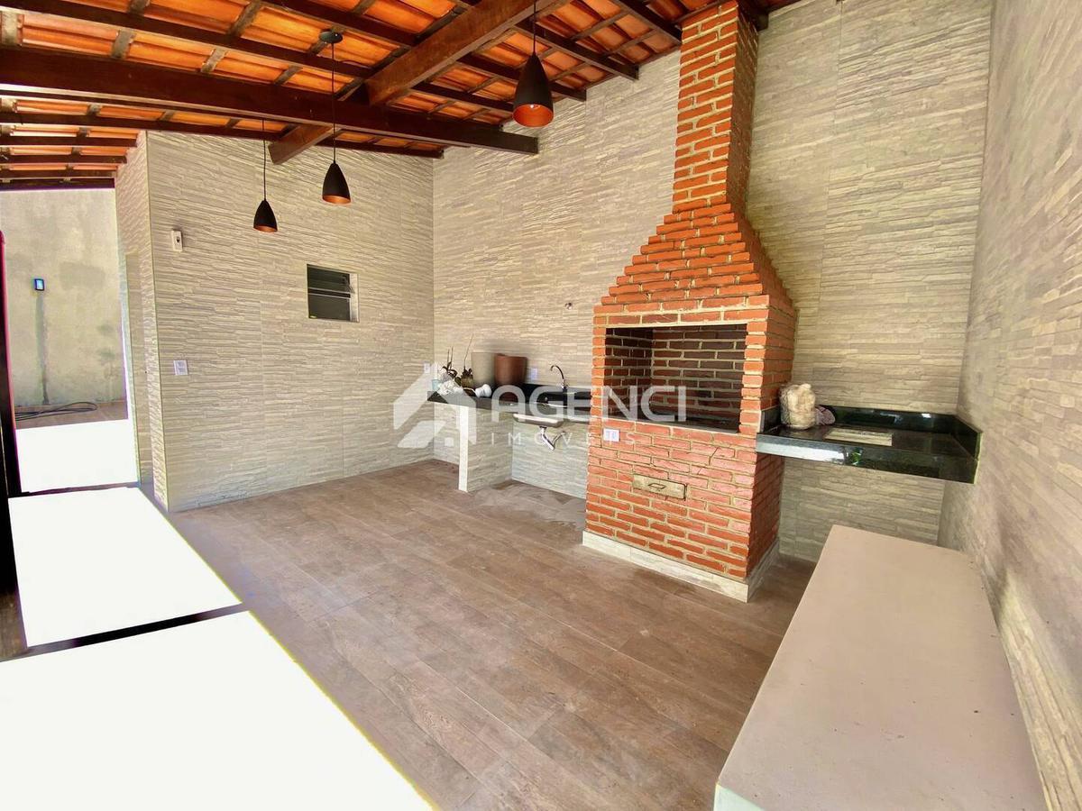 Casa, Santa Maria, 3 Quartos, 0 Vaga, 1 Suíte