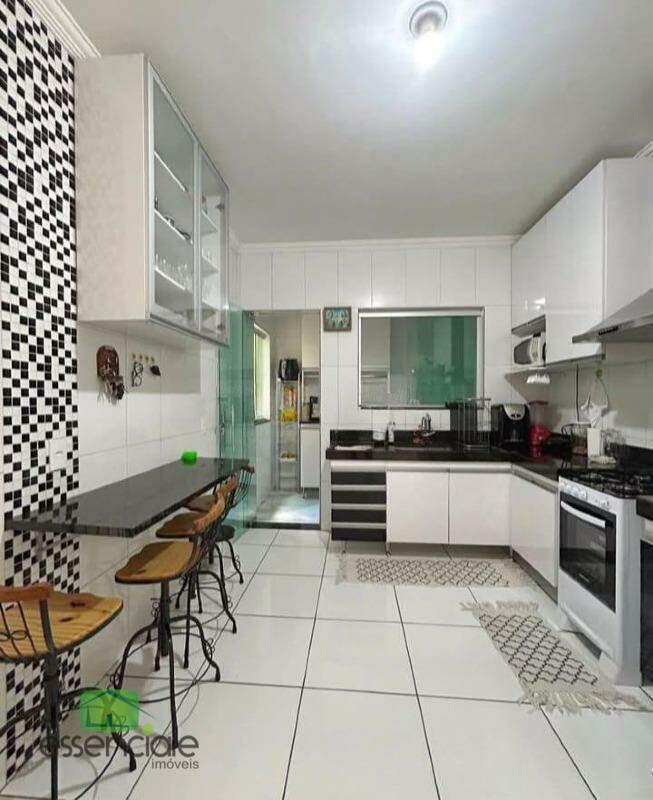 Casa, Novo Eldorado, 3 Quartos, 2 Vagas, 1 Suíte