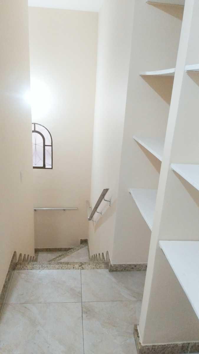 Casa, Alípio de Melo, 4 Quartos, 2 Vagas, 2 Suítes