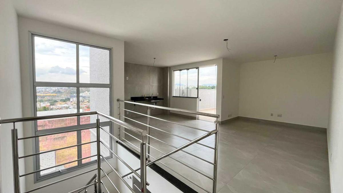 Cobertura, Santa Rosa, 3 Quartos, 2 Vagas, 1 Suíte