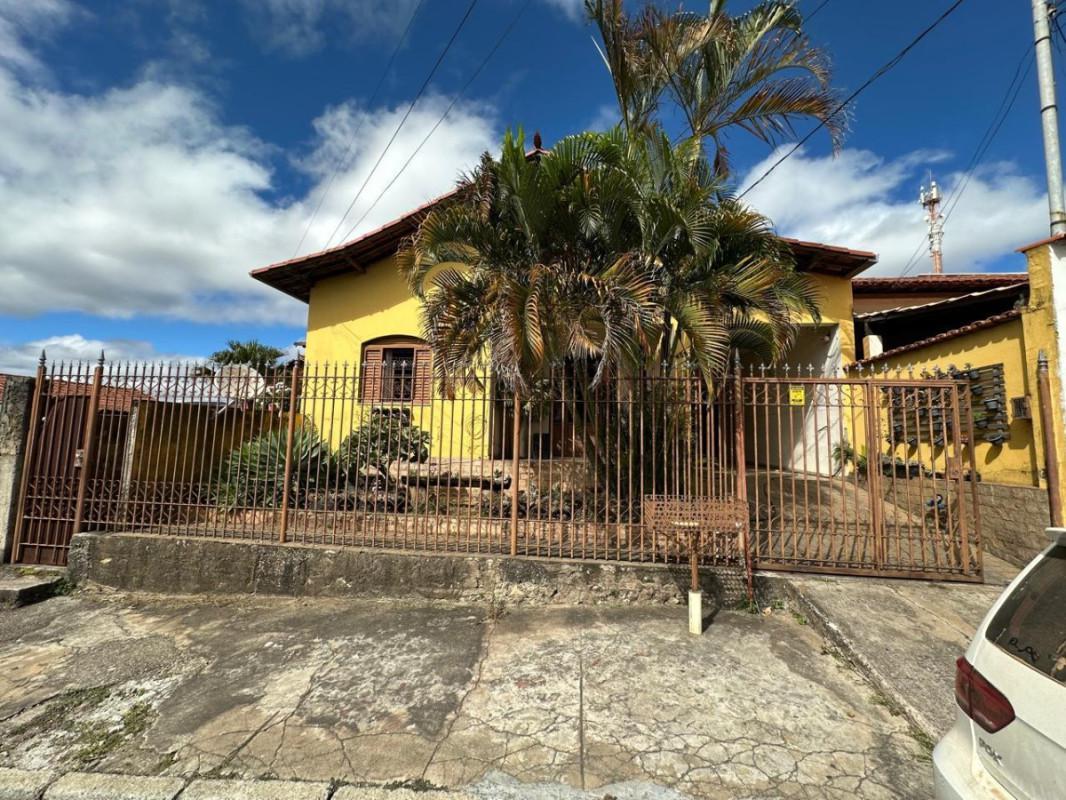 Casa, Tirol (barreiro), 3 Quartos, 2 Vagas