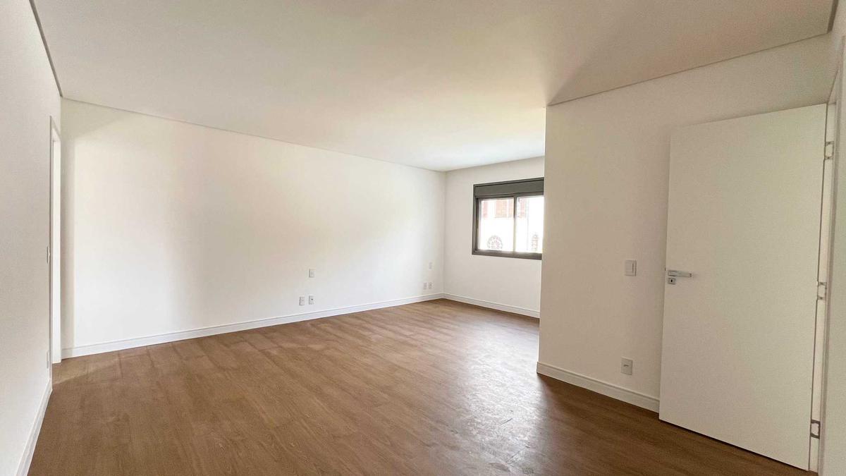 Apartamento, São Bento, 4 Quartos, 3 Vagas, 4 Suítes