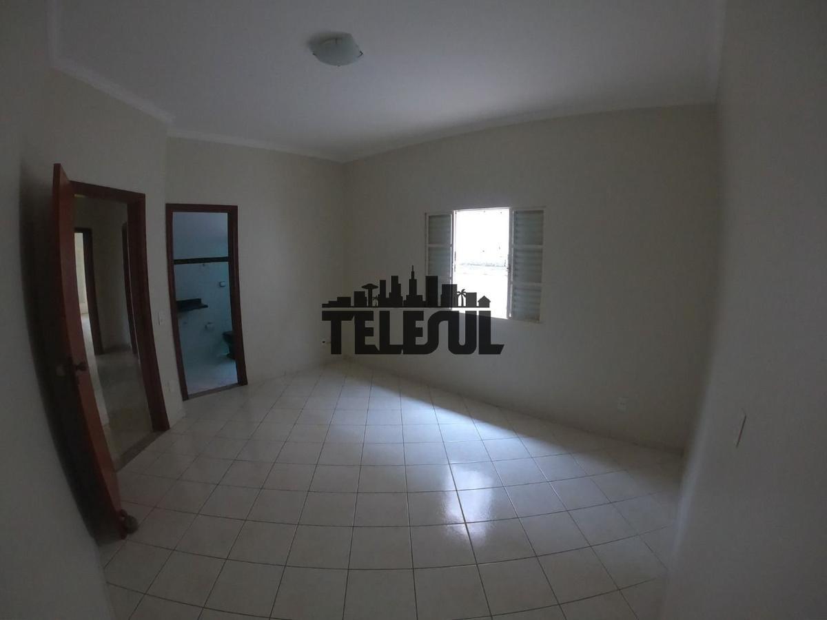 Casa, Jardim Ribeiro, 3 Quartos, 2 Vagas, 1 Suíte