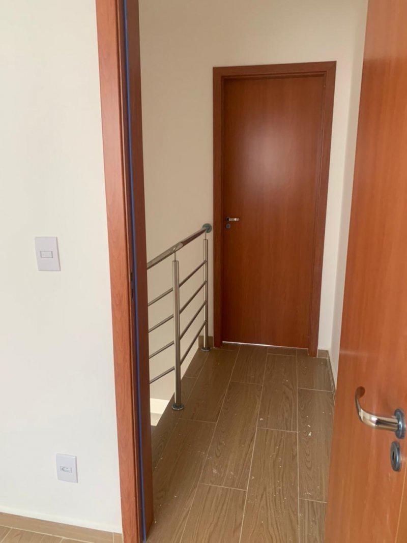 Casa, Masterville, 3 Quartos, 2 Vagas, 2 Suítes