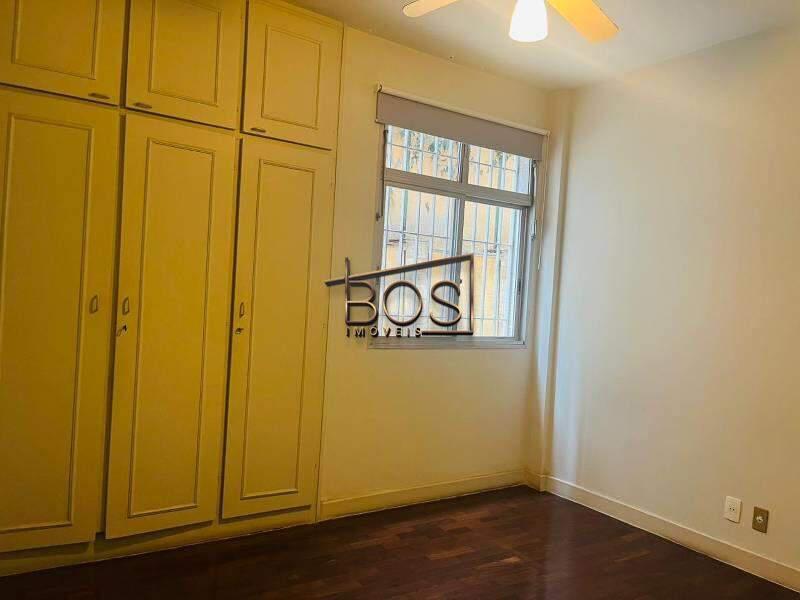 Apartamento, Funcionários, 4 Quartos, 2 Vagas, 1 Suíte