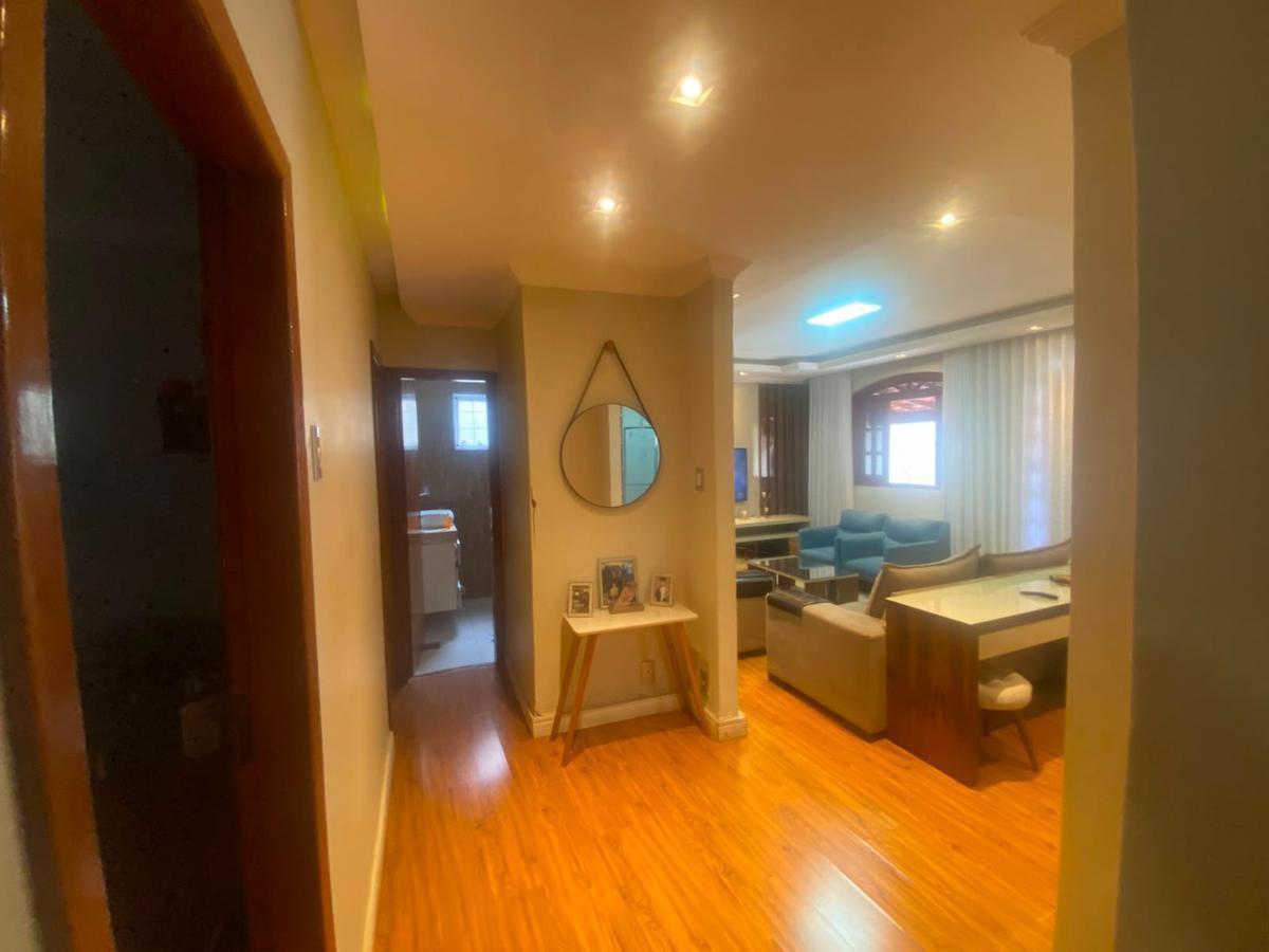Casa, Jardim Leblon, 3 Quartos, 8 Vagas, 1 Suíte