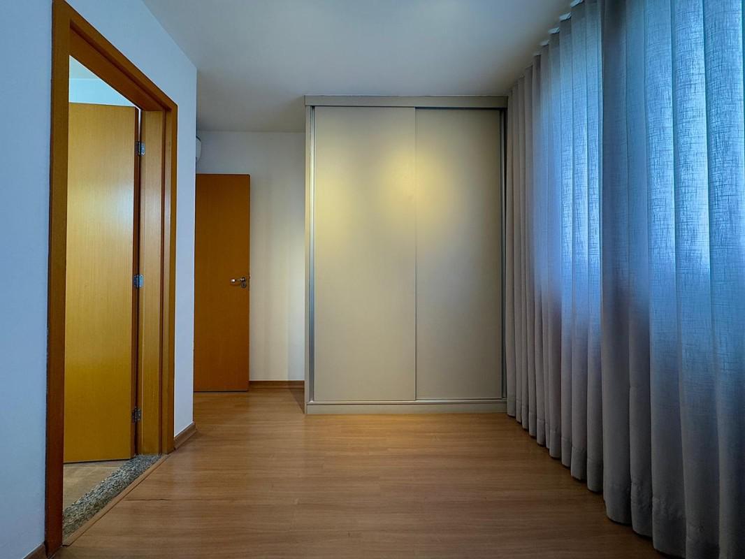Cobertura, Ouro Preto, 3 Quartos, 2 Vagas, 1 Suíte