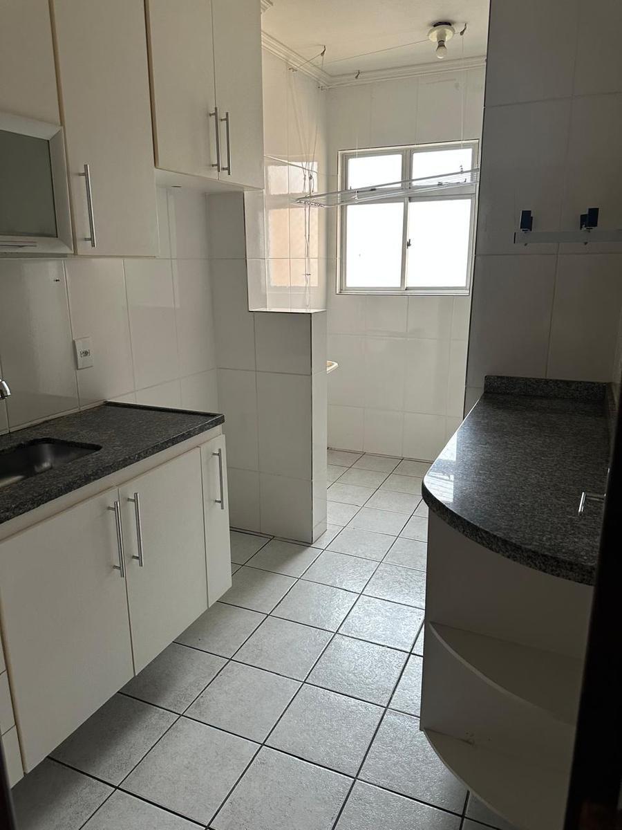 Apartamento, Sagrada Família, 2 Quartos, 1 Vaga, 1 Suíte