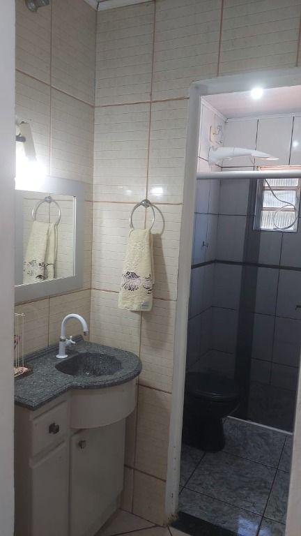 Casa, Caieira, 2 Quartos, 0 Vaga