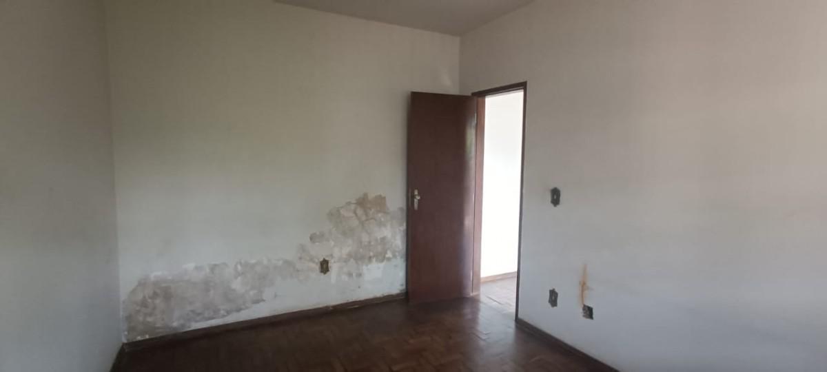 Casa, Castelo, 4 Quartos, 4 Vagas, 2 Suítes