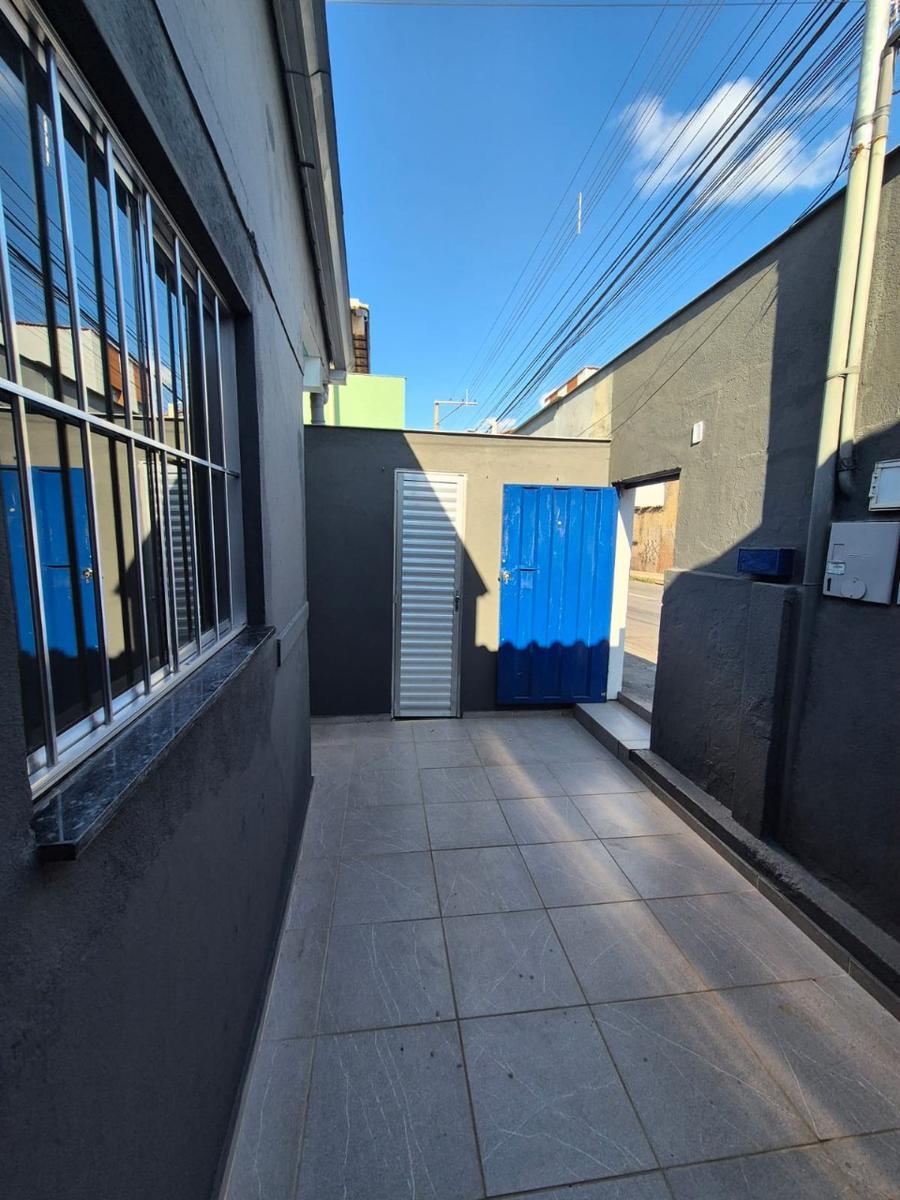 Casa, Carlos Prates, 2 Quartos, 1 Vaga