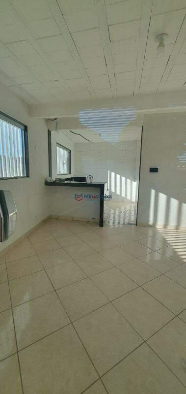 Casa, Nova Esperança, 3 Quartos, 7 Vagas, 1 Suíte