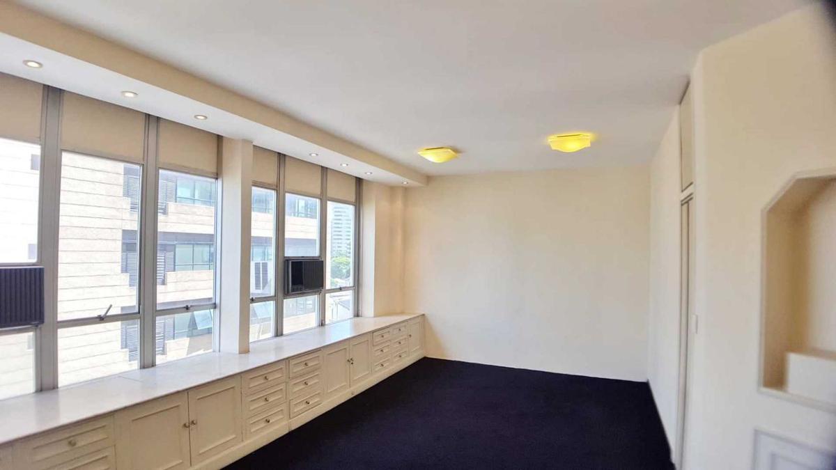 Sala, Savassi, 1 Vaga