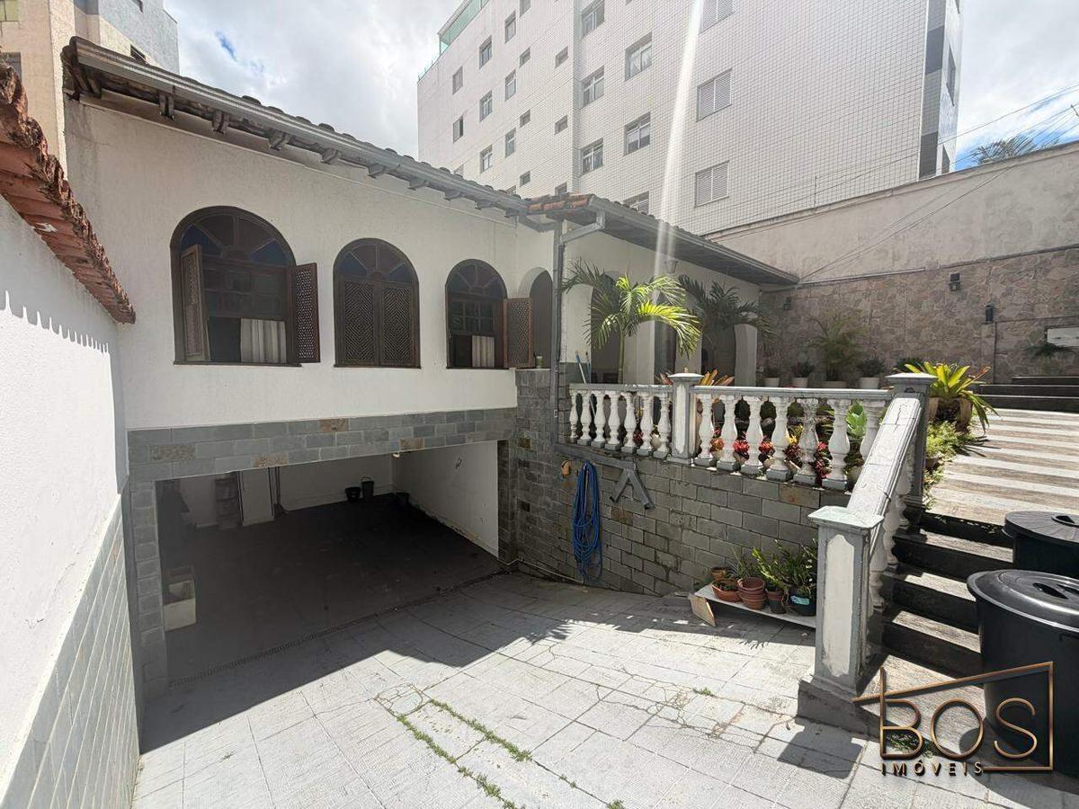 Casa, Nova Floresta, 9 Quartos, 3 Vagas, 1 Suíte