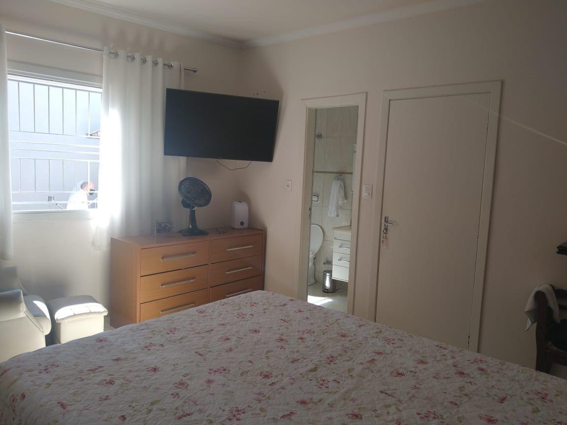 Casa, Santa Maria, 4 Quartos, 2 Vagas, 3 Suítes