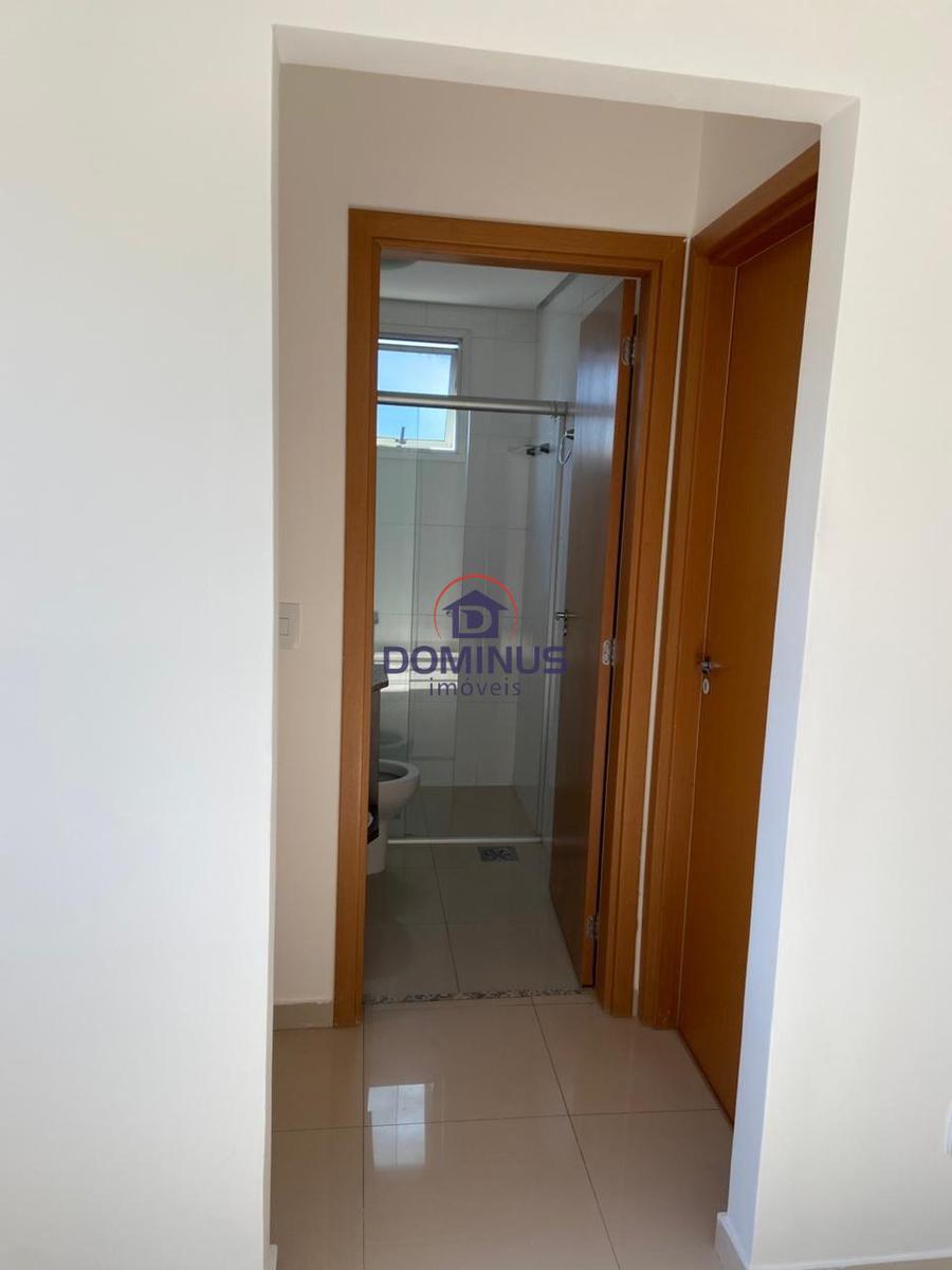 Apartamento, Sagrada Família, 2 Quartos, 2 Vagas, 1 Suíte