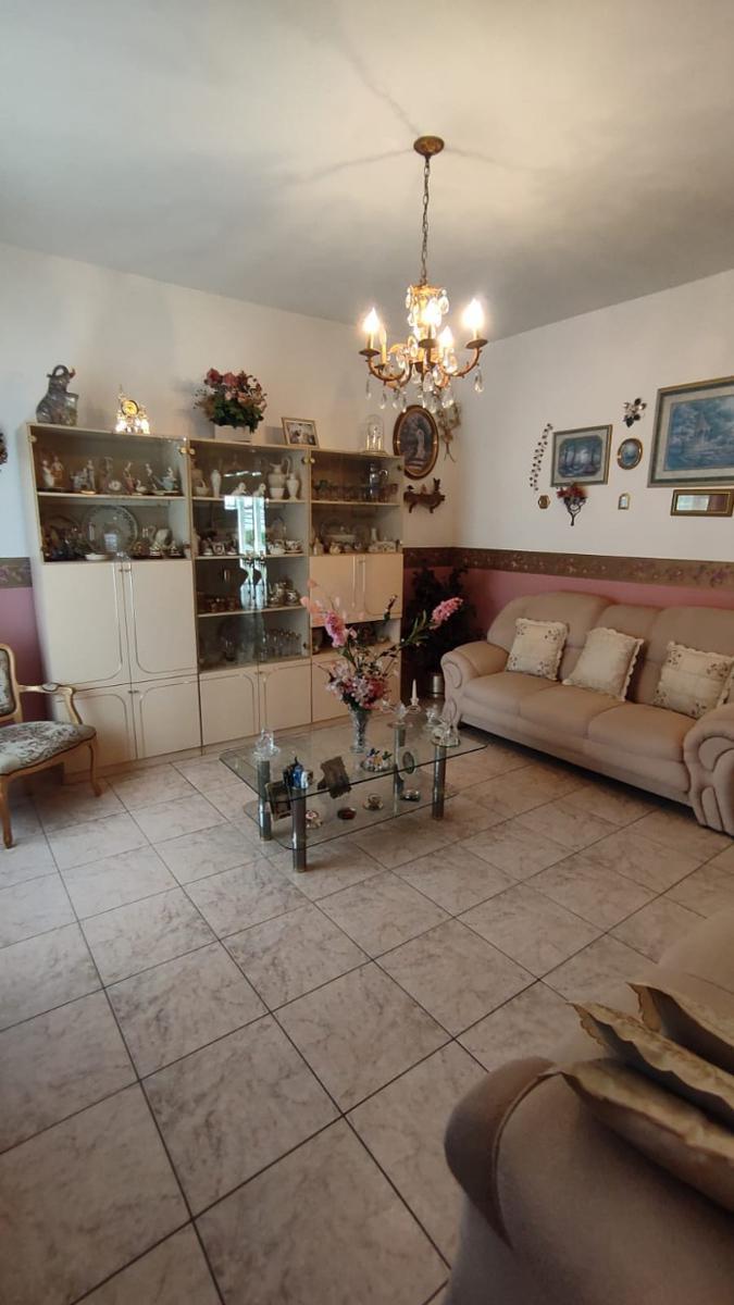 Casa, Serrano, 3 Quartos, 8 Vagas, 1 Suíte