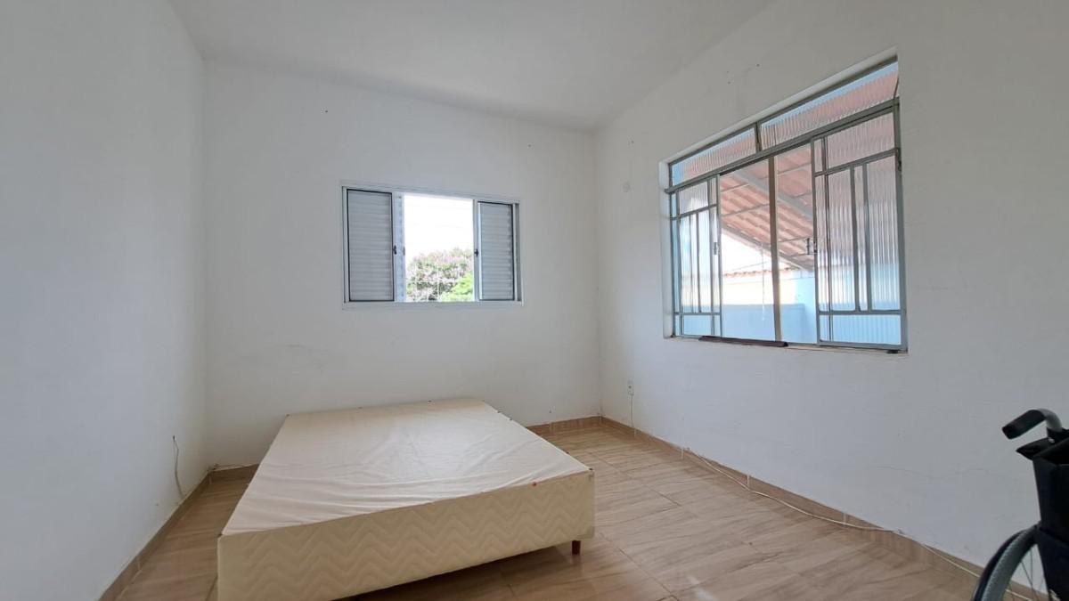 Casa, Santa Inês, 3 Quartos, 4 Vagas, 1 Suíte