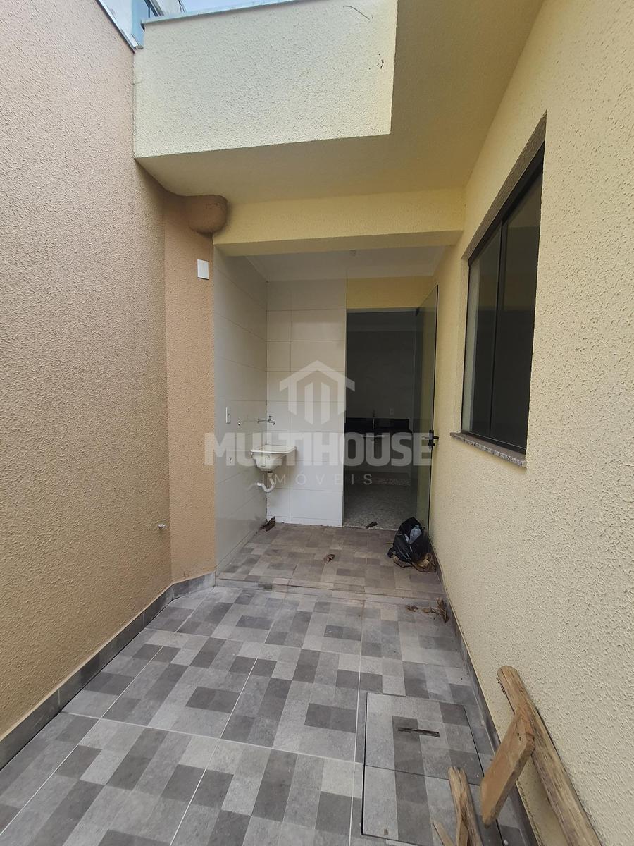 Casa, Santa Mônica, 3 Quartos, 4 Vagas, 1 Suíte
