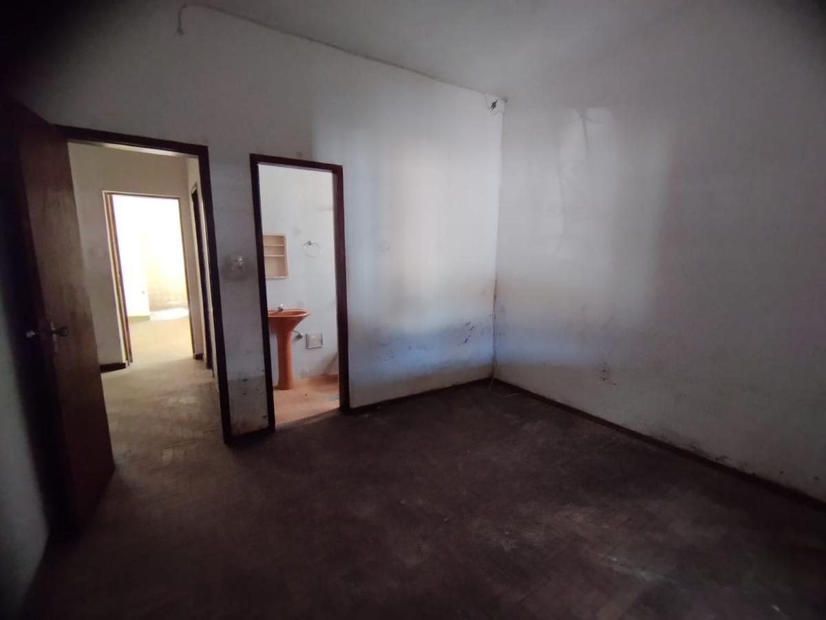 Casa, Santa Cruz, 6 Quartos, 3 Vagas, 1 Suíte