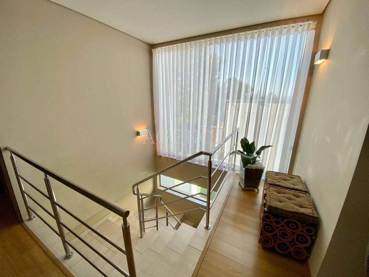 Casa, Alphaville - Lagoa dos Ingleses, 4 Quartos, 0 Vaga, 3 Suítes