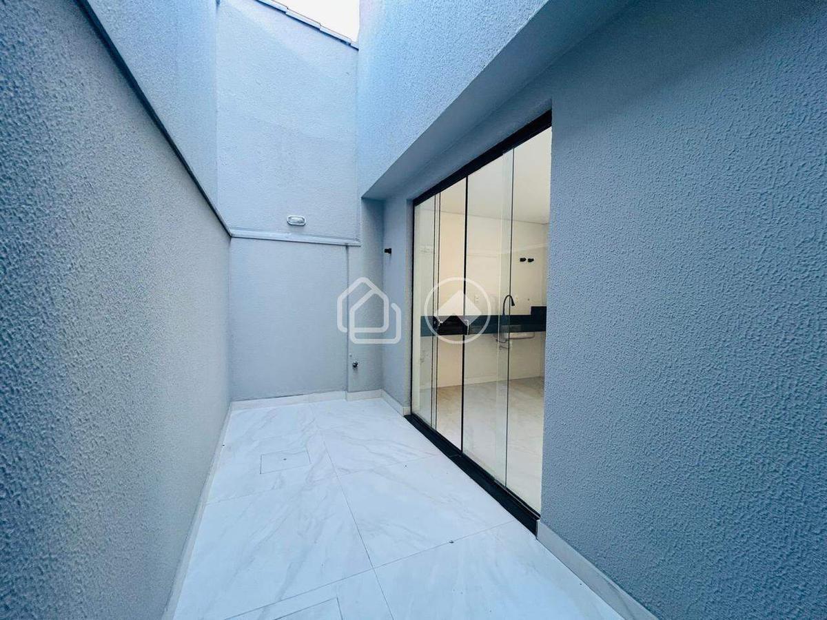 Casa, Planalto, 3 Quartos, 1 Vaga, 1 Suíte
