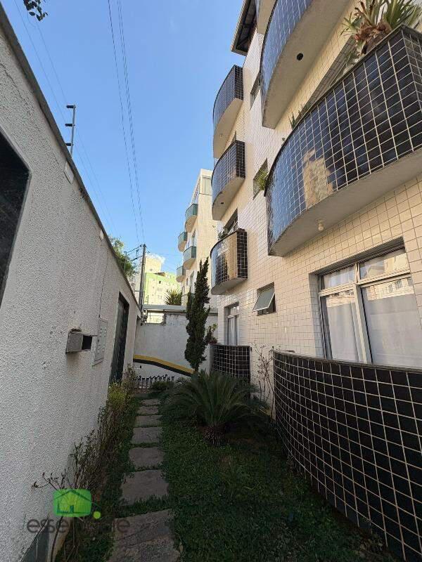 Apartamento, Europa, 2 Quartos, 1 Vaga