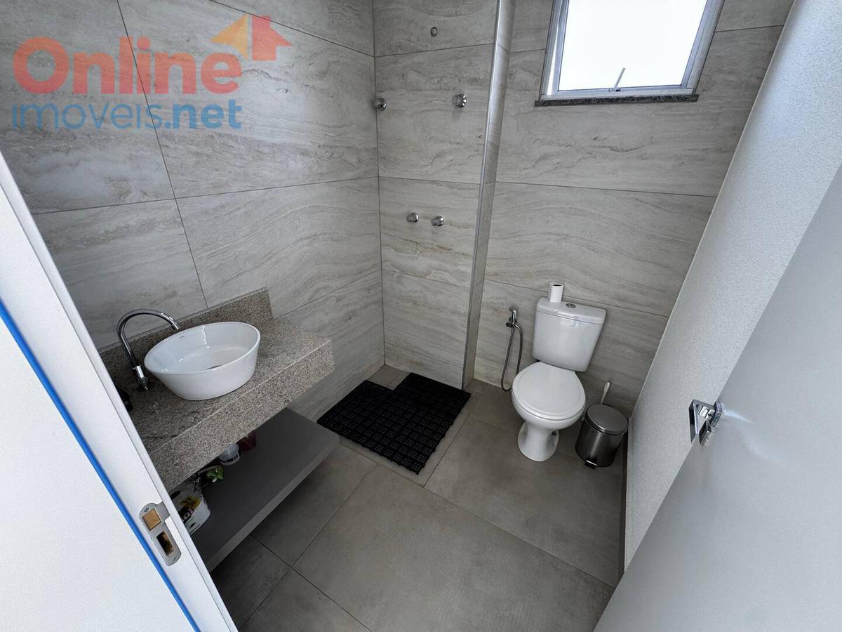 Apartamento, Sagrada Família, 2 Quartos, 0 Vaga, 1 Suíte