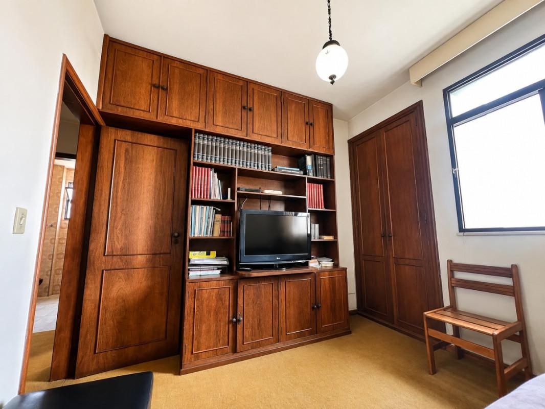Apartamento, Floresta, 3 Quartos, 2 Vagas, 1 Suíte