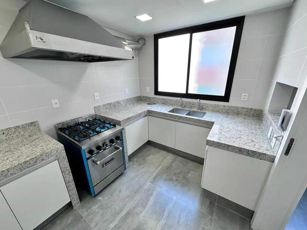 Apartamento, Castelo, 4 Quartos, 2 Vagas, 2 Suítes