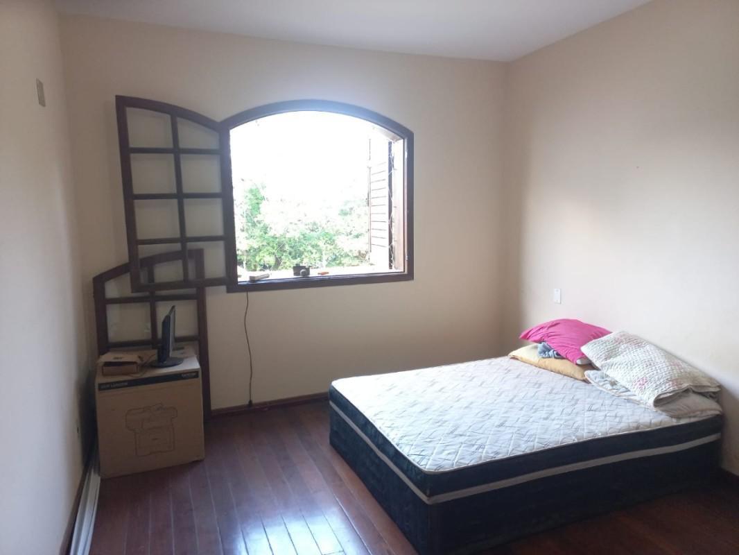 Casa, Itapoã, 4 Quartos, 5 Vagas, 1 Suíte