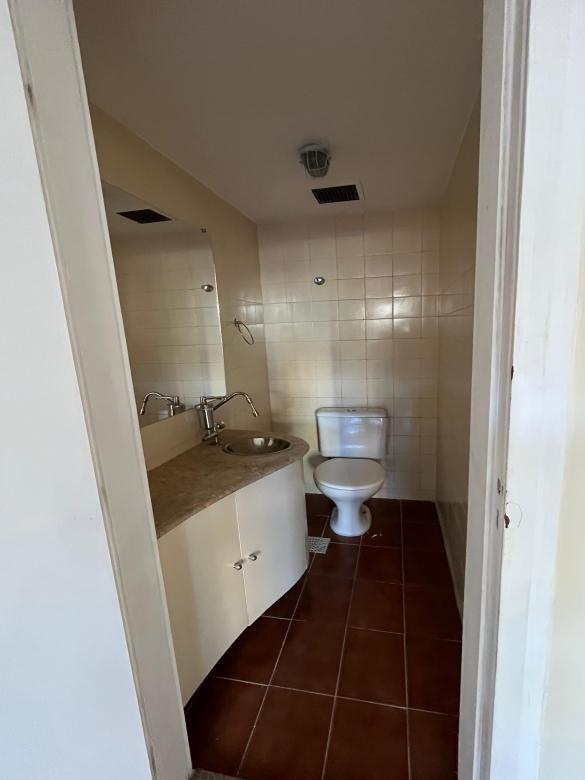 Sala, Barro Preto, 0 Quarto, 1 Vaga