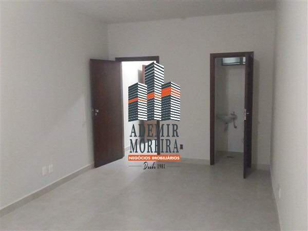 Sala, Centro