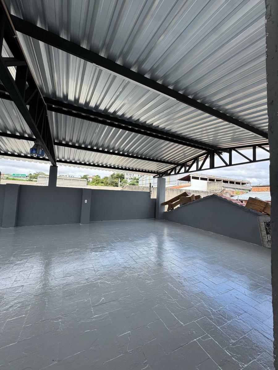 Casa, São Francisco, 3 Quartos, 2 Vagas, 1 Suíte